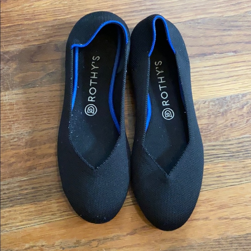 Rothys women’s black round toe flats